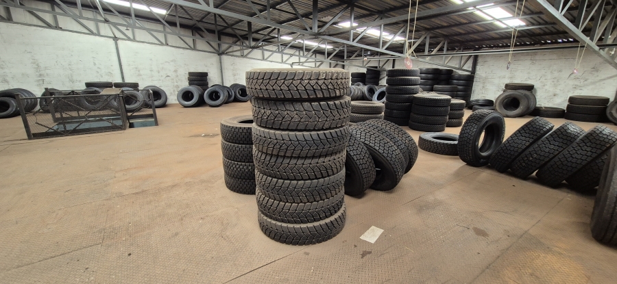 Commercial Property for Sale in Killarney Gardens Western Cape